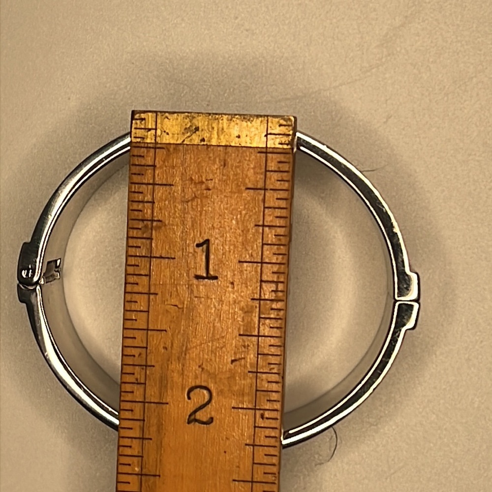 NWOT Talbots bracelet silver with navy leather like accent! Magnetic closure! - Picture 5 of 5